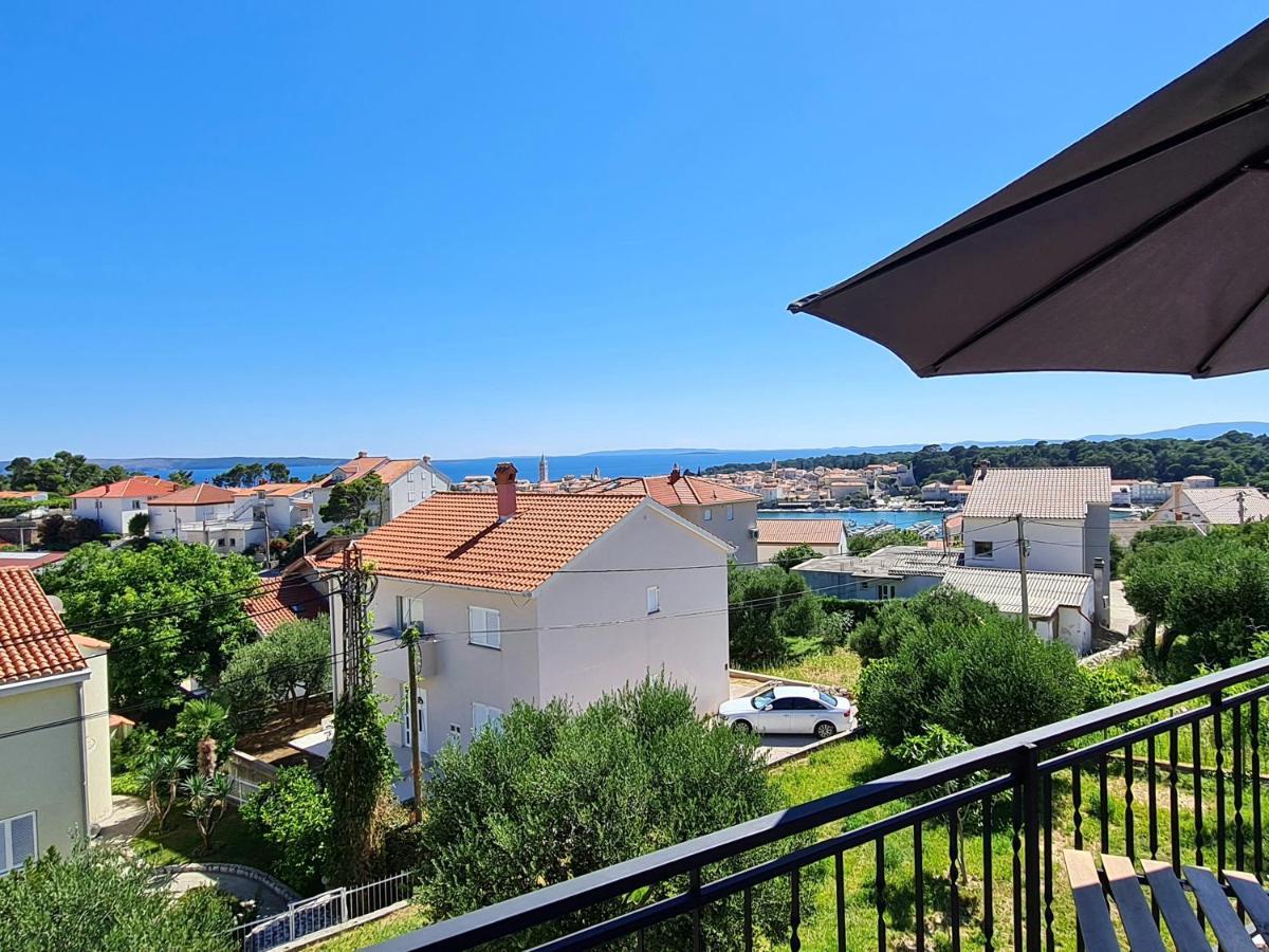 Modern Studio With A Beautiful View Rab Town Exteriör bild