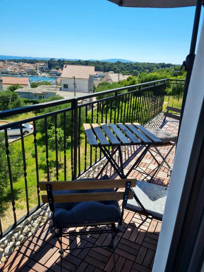 Modern Studio With A Beautiful View Rab Town Exteriör bild